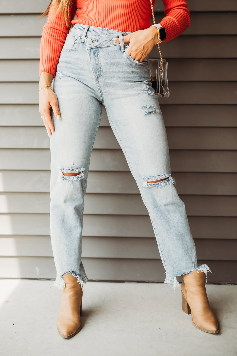 Crossover Light Wash Jeans
